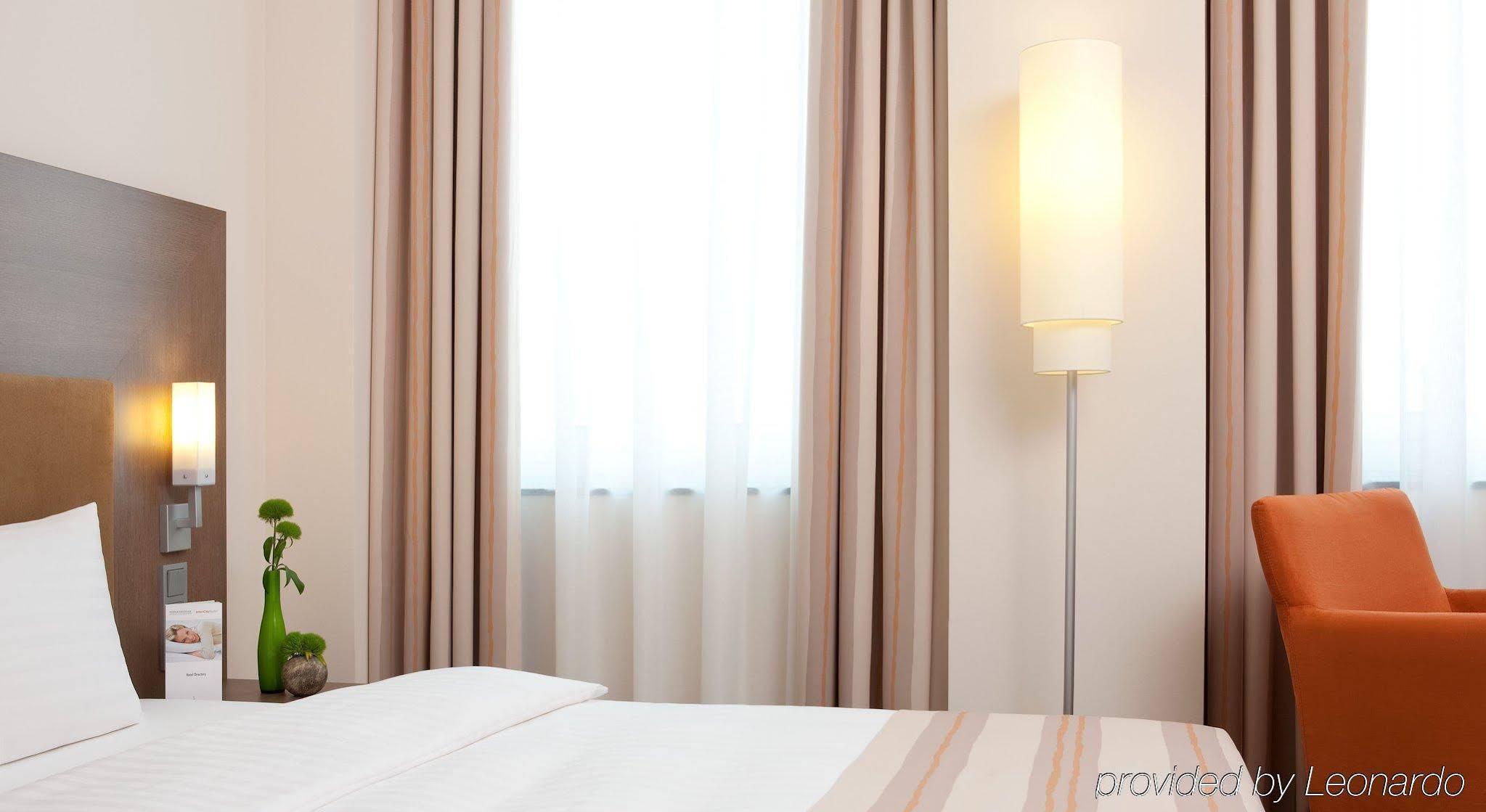 Intercityhotel Hanover Exterior photo