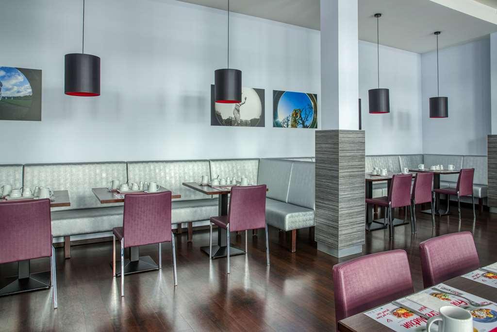 Intercityhotel Hanover Restaurant photo